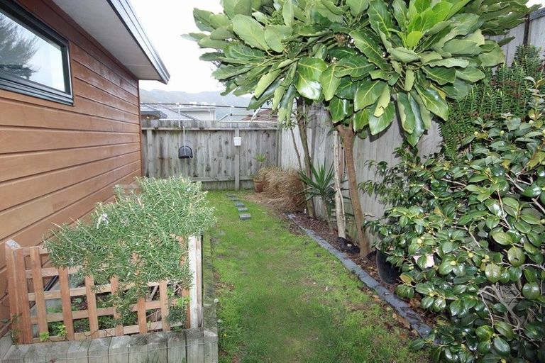 Photo of property in 115 Mandel Mews, Waiwhetu, Lower Hutt, 5010