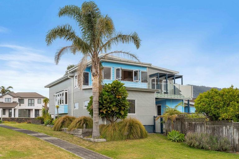 Photo of property in 140 Vista Paku, Pauanui, Hikuai, 3579