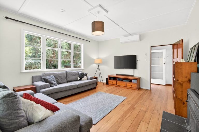 Photo of property in 14 Kenward Crescent, Featherston, 5710