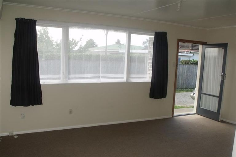 Photo of property in 805 Lawrence Street, Akina, Hastings, 4122