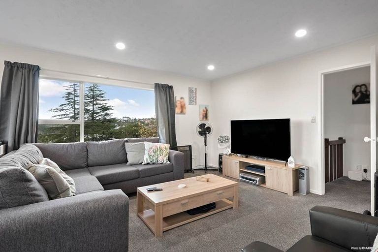 Photo of property in 17 Stredwick Drive, Torbay, Auckland, 0630