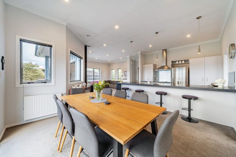 Photo of property in 13a Riverstone Drive, Riverstone Terraces, Upper Hutt, 5018