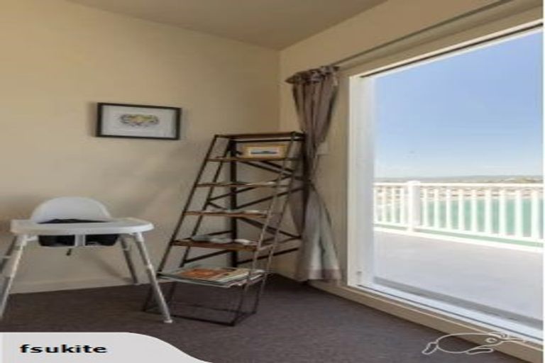 Photo of property in 27 View Road, Houghton Bay, Wellington, 6023