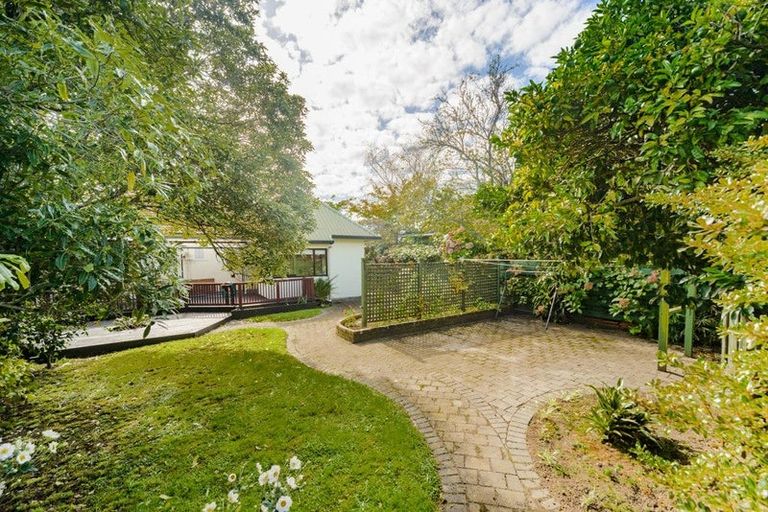 Photo of property in 78 Churchill Avenue, Hokowhitu, Palmerston North, 4410