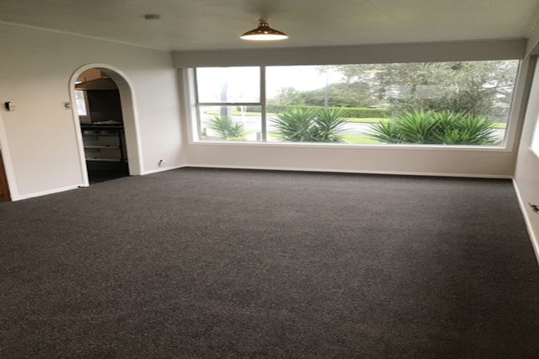 Photo of property in 2 Normanby Street, Fitzroy, New Plymouth, 4312