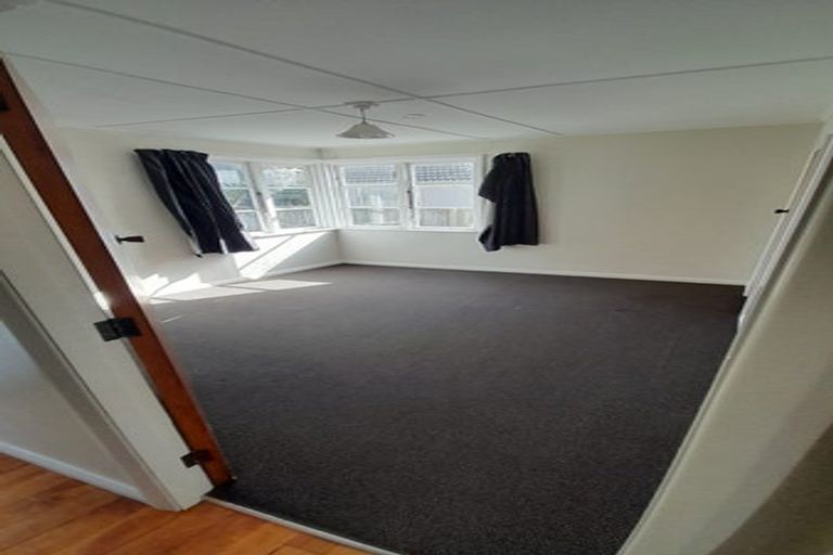 Photo of property in 16 Primrose Street, Northcote, Christchurch, 8052