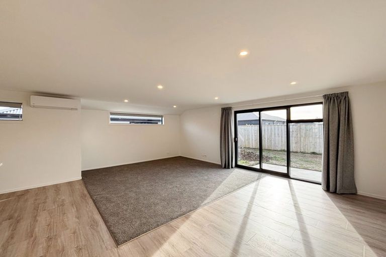 Photo of property in 5 Peak Lane, Halswell, 8025