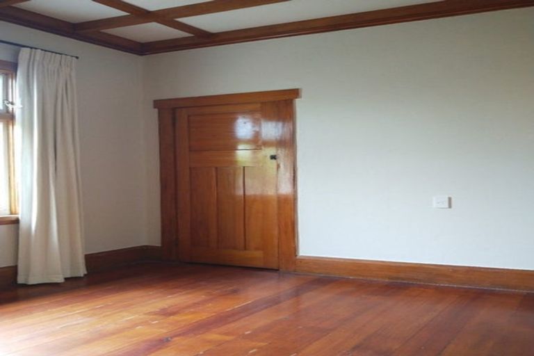 Photo of property in 4 Simla Terrace, Hospital Hill, Napier, 4110