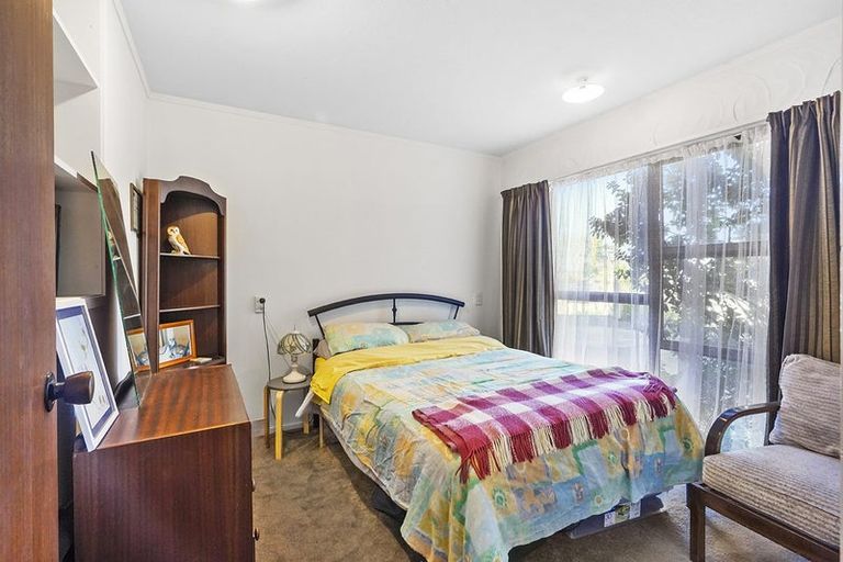 Photo of property in 2/10 Hunter Street, Hamilton Lake, Hamilton, 3204