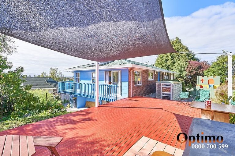 Photo of property in 16 Dalzien Place, Feilding, 4702