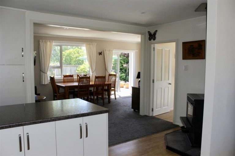 Photo of property in 10 Crofton Road, Harewood, Christchurch, 8051
