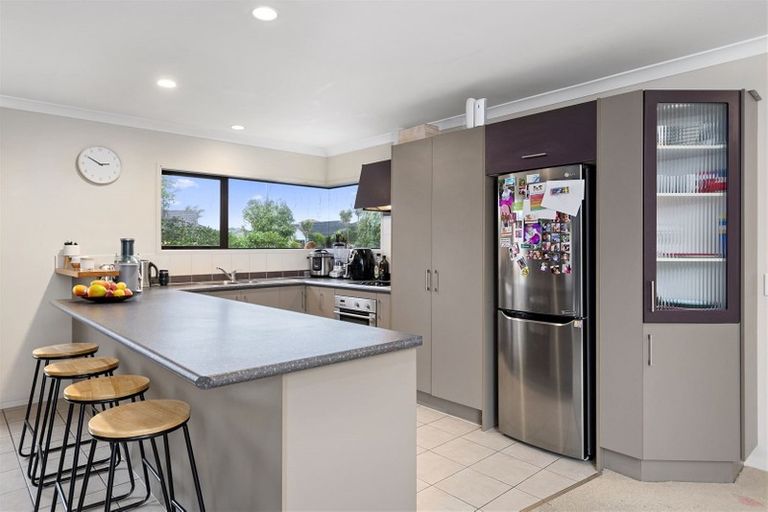 Photo of property in 39 Putaka Place, Papamoa Beach, Papamoa, 3118