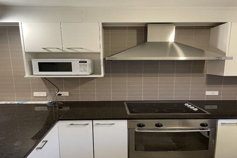 Photo of property in 4/62 Jutland Road, Hauraki, Auckland, 0622