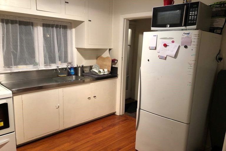 Photo of property in 111 Hansons Lane, Upper Riccarton, Christchurch, 8041