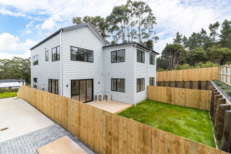 Photo of property in 9a Endurance Rise, Orewa, 0931