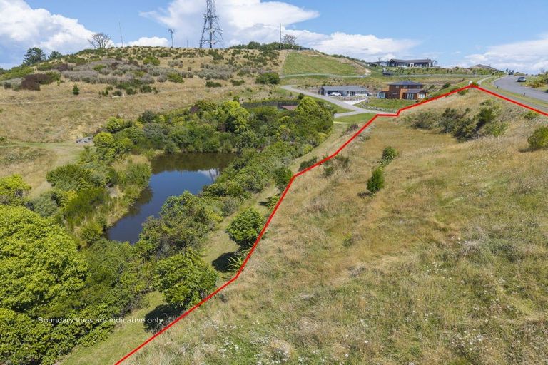 Photo of property in 7 Grandview Lane, Acacia Bay, 3385