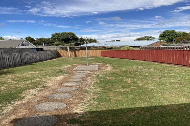 Photo of property in 2/41 Cassandra Street, Stratford, 4332