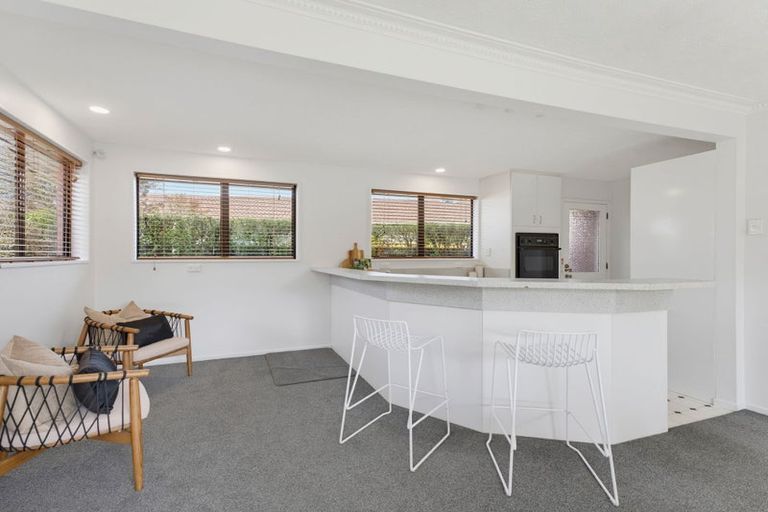 Photo of property in 52 Valecrest Avenue, Parklands, Christchurch, 8083