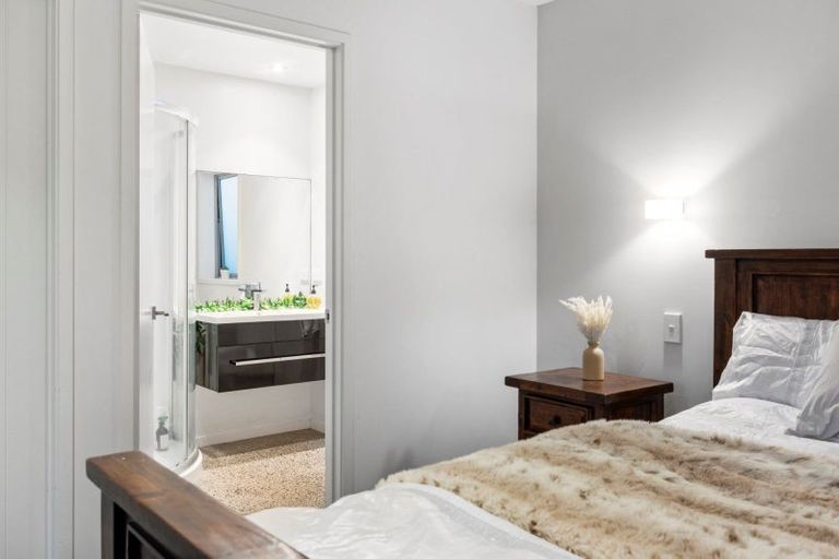 Photo of property in 6 Coutts Street, Papamoa Beach, Papamoa, 3118