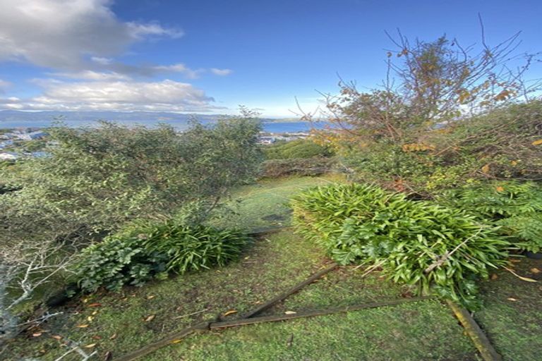 Photo of property in 1/98 Madras Street, Khandallah, Wellington, 6035