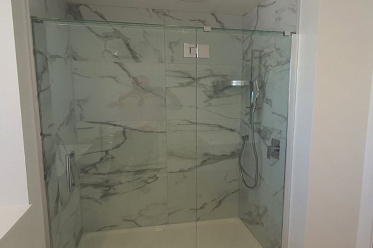 Photo of property in 8/42 Kaikoura Street, Henderson, Auckland, 0612