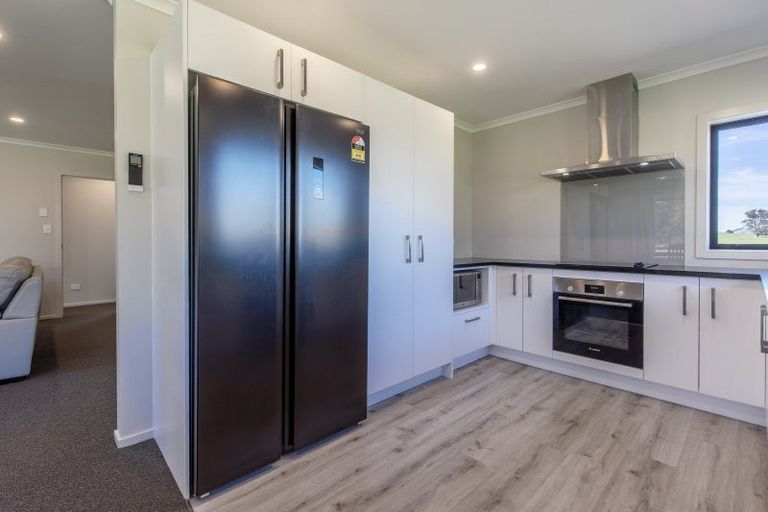 Photo of property in 63 Farm Road, Waipukurau, 4284