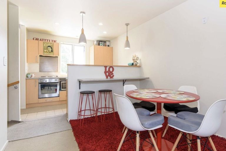 Photo of property in 435b West Coast Road, Glen Eden, Auckland, 0602