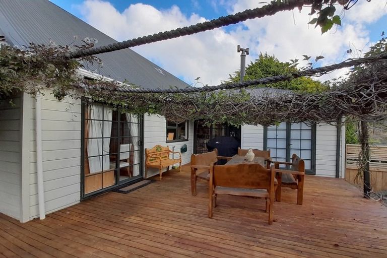 Photo of property in 29 Drummond Crescent, Kelson, Lower Hutt, 5010