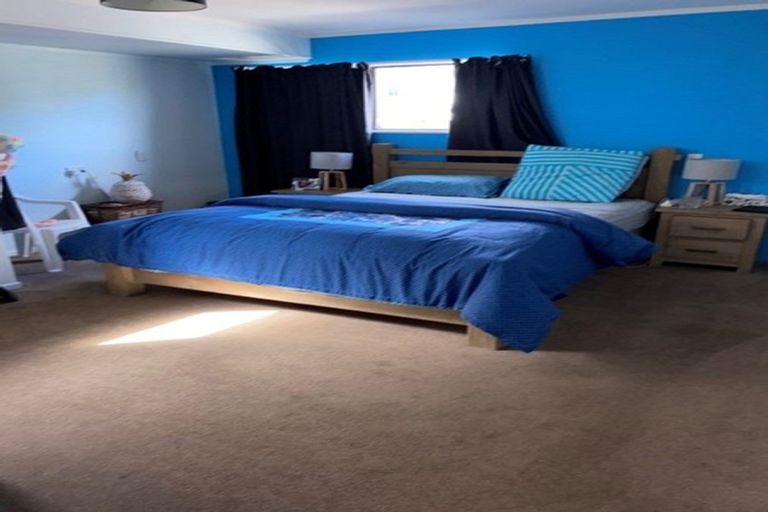 Photo of property in 17 Hutcheson Street, Sydenham, Christchurch, 8023