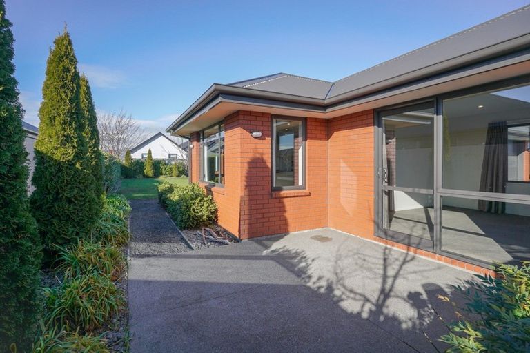 Photo of property in 9 Bamber Crescent, Halswell, Christchurch, 8025