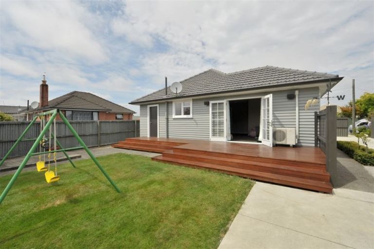 Photo of property in 18 Tirangi Street, Hei Hei, Christchurch, 8042