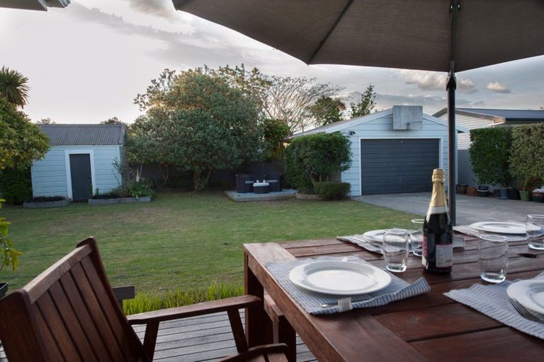 Photo of property in 47 Napier Street, Jervoistown, Napier, 4112