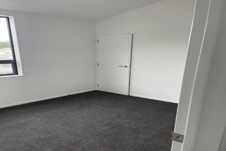 Photo of property in 1a Mamari Street, Rongotai, Wellington, 6022