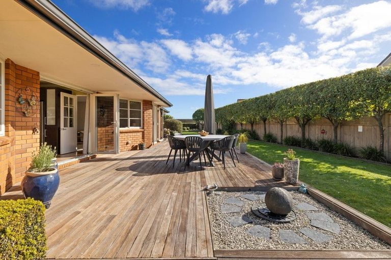 Photo of property in 123 Butcher Road, Pukekohe, 2120