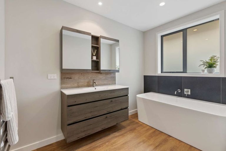 Photo of property in 24 Stevenson Drive, Papamoa, 3118