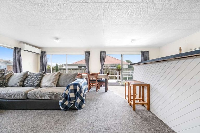 Photo of property in 18a Monokia Street, Fairy Springs, Rotorua, 3015