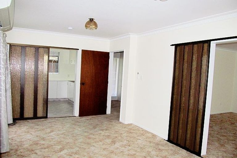 Photo of property in Carmichael Courts, 25/14 Wharenui Road, Upper Riccarton, Christchurch, 8041