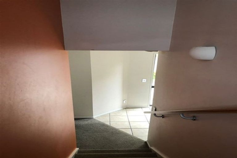 Photo of property in 2/165 Peverel Street, Riccarton, Christchurch, 8041