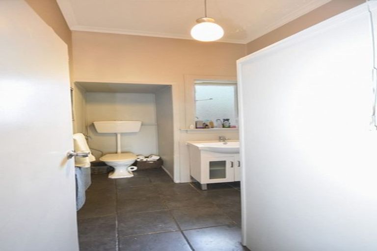 Photo of property in 94 Fawcett Street, South Dunedin, Dunedin, 9012