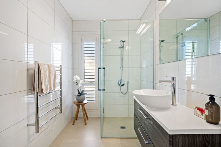 Photo of property in 134 Landmark Terrace, Orewa, 0931