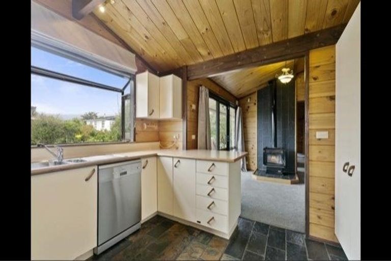 Photo of property in 73 Hyde Avenue, Richmond Heights, Taupo, 3330