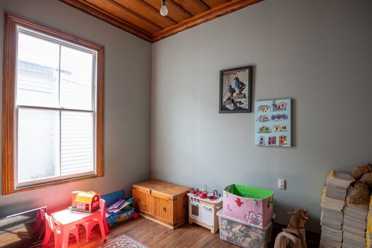 Photo of property in 92 Mcgrath Street, Napier South, Napier, 4110