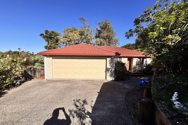 Photo of property in 25 Les Marston Place, Pukekohe, 2120