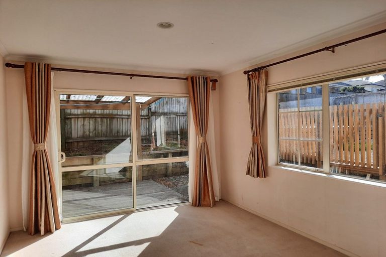 Photo of property in 3 San Luis Place, Golflands, Auckland, 2013