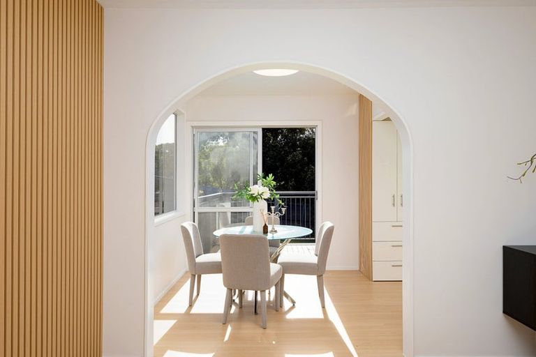 Photo of property in 85 Riverpark Crescent, Henderson, Auckland, 0610