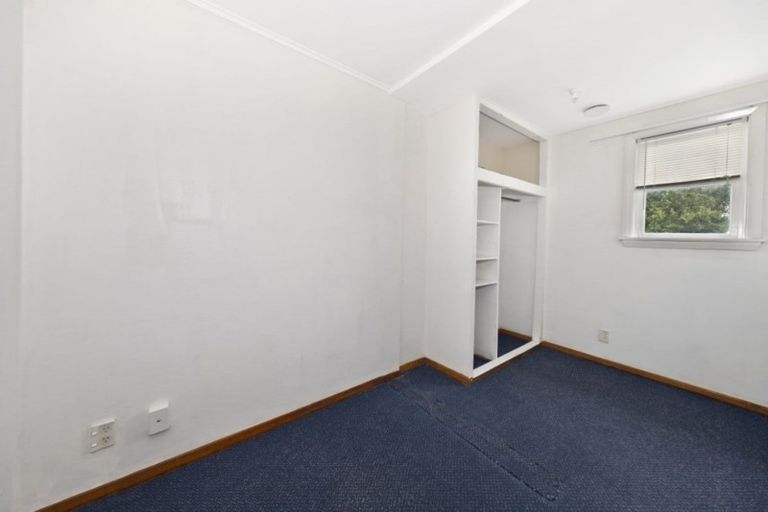 Photo of property in 2/45 Dickson Crescent, Hornby, Christchurch, 8042