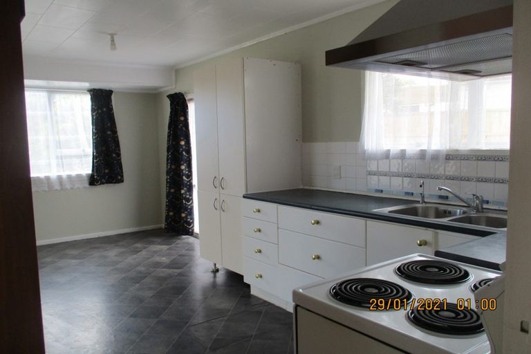 Photo of property in 308 Roscommon Road, Clendon Park, Auckland, 2103