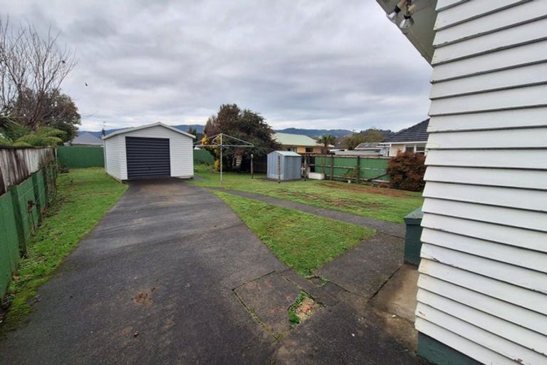 Photo of property in 7 Massey Street, Elderslea, Upper Hutt, 5018