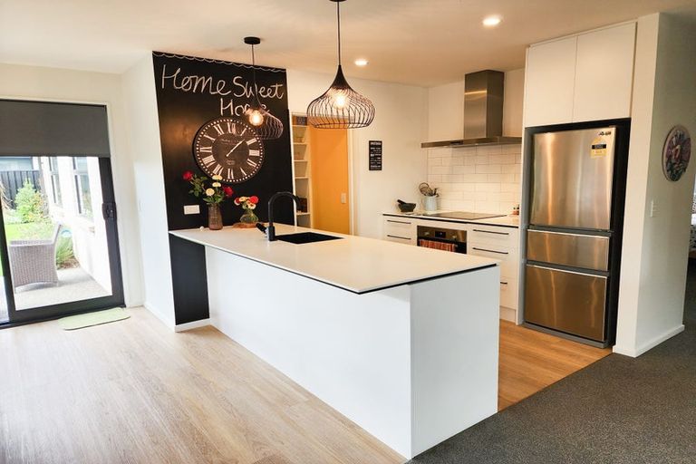 Photo of property in 12 Mcgarry Drive, Kaiapoi, 7630