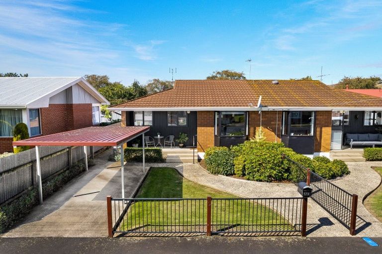 Photo of property in 17b Argyle Street, Mosgiel, 9024